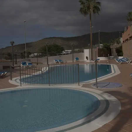 Appartement Jacuzzi House With Luxury Cinema *