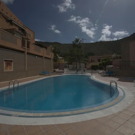 Appartement Jacuzzi House With Luxury Cinema *