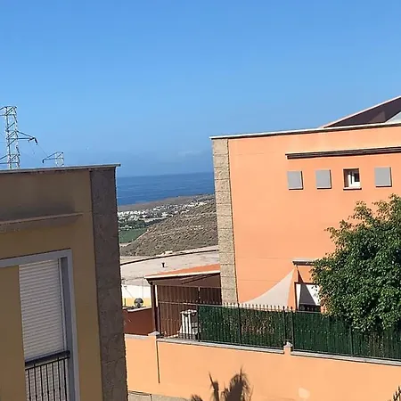 Jacuzzi House With Luxury Cinema Costa Adeje (Tenerife)