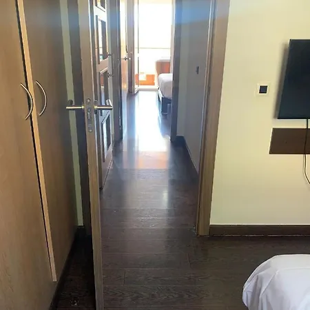 Appartement Jacuzzi House With Luxury Cinema *